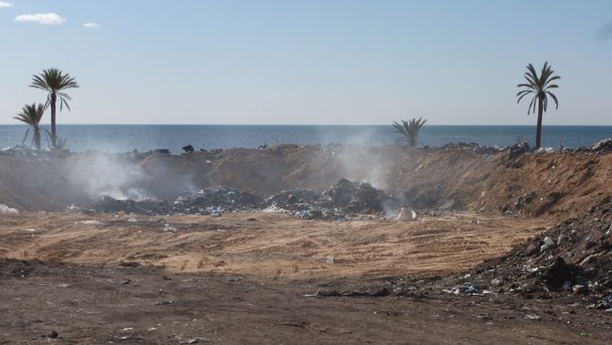 Provisorische Mülldeponie von Guellala