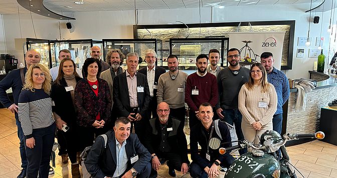 DIHA 
Deutsche Industrie– und Handelsvereinigung in Albanien
