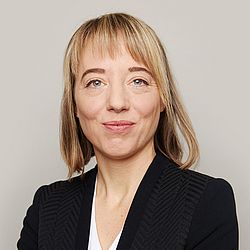 Cornelia Hennig